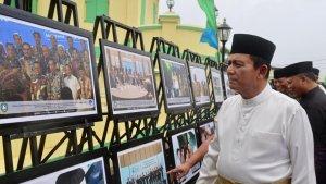 Gubernur-Kepri-H-Ansar-Ahmad-masyarakat.jpg