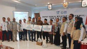 H-Mutsyuhito-Solin-menghadiri-Rapat-Kerja-wilayah-Yayasan-Baitul-Mal-PLN.jpg