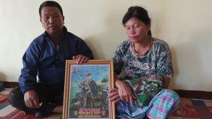 Ibu-dan-Ayah-Serka-Anumerta-Roybertus.jpg