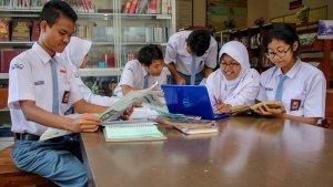 Ilustrasi-siswa-SMA-belajar-contoh-soal-pengetahuan-kuantitatif-SNBT-2023.jpg