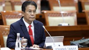 Johanis-Tanak-bersama-saksi-dugaan-korupsi.jpg