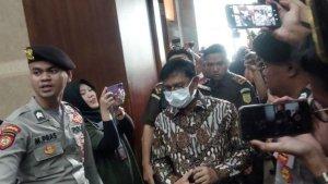 Johnny-G-Plate-SIDANG-KORUPSI-BTS-4G.jpg