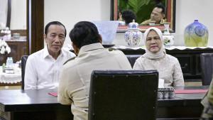 Jokowi-Prabowo-dan-Iriana.jpg