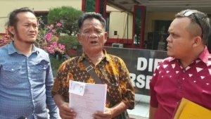 Jons-Arifin-Turnip_mafia-tanah_.jpg