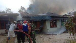 KEBAKARAN-DI-DAIRI_Kebakaran-di-Siempat-Nempu-Hulu_.jpg