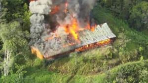 KKB-Papua-bakar-sekolah.jpg