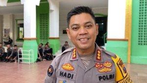 Kabid-Humas-Polda-Sumut-Kombes-Hadi-Wahyudi-diwawancara-soal-OTT-Kadisdik-Madina.jpg