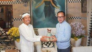 Kang-Dedi-Mulyadi-dan-Bima-Arya.jpg