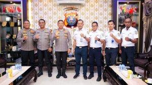 Kapolda-Sumut-Irjen-Pol-Agung-Setya-Imam-Effendi-Pt-kai-mm43.jpg