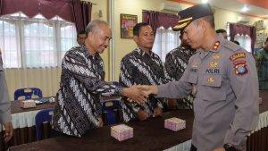 Kapolres-Pematangsiantar-AKBP-Fernando-purnawirawan-3m2m.jpg