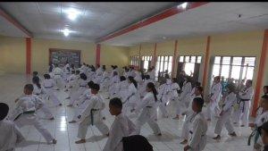 Karateka-Inkanas-Mengikuti-Program-Ujian-Kenaikan-Tingkat.jpg