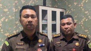 Kasi-Intelijen-Rendra-Y-Pardede-bersama-Kasi-Pidana-Umum.jpg