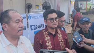 Kepala-Kpw-BI-Pematangsiantar-Ahmadi-Rahman-kanan.jpg