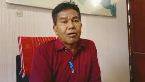 Kepala-Sekolah-SMAN-1-Kabanjahe-Eddyanto-Bangun-saat-dikonfirmasi.jpg