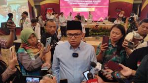 Ketua-Komisi-Pemilihan-Umum-KPU-Agus-Arifin-saat-diwawancarai-11.jpg