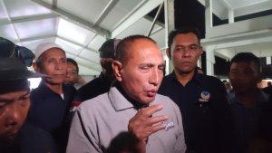 Ketua-TKD-AMIN-Sumut-Edy-Rahmayadi-saat-diwawancarai.jpg