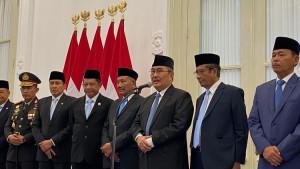 Komisi-reformasi-Polri-nama.jpg