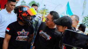 Komunitas-bikers-di-Kota-Medan-diajak-oleh-Wakil-Wali-Kota-Medan-Zakiyuddin.jpg
