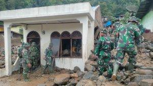 Kondisi-kolong-Jambatan-Kembar-Siduadua-di-Kota.jpg