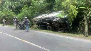 Kondisi-mobil-canter-beserta-sepeda-motor-pasca-terjadinya.jpg