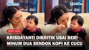 Krisdayanti-Beri-Minum-Ameena-Dua.jpg