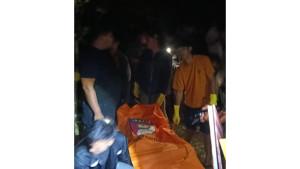 MAYAT-DI-BAWAH-LADANG-Personel-kepolisian-dibantu-masyarakat.jpg