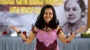 Mary-Jane-Filipina.jpg