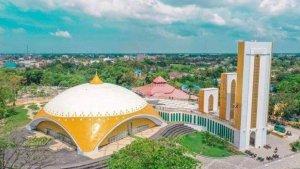 Masjid-Agung-Sultan-Thaf-Sinar-Basarsyah.jpg