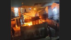 Medan-Belawan-Mencekam_rumah-warga-dilempari-bom-molotov_.jpg