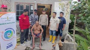 Membantu-warga-penderita-stroke.jpg
