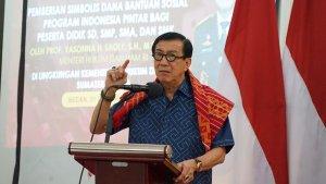 Menteri-Hukum-dan-HAM-Yasonna-H-Laoly-di-Kantor-Wilayah-Kementerian-Hukum-dan-HAM-Sumatera-Utara.jpg