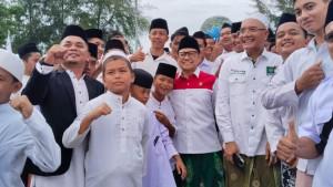 Muhaimin-Iskandar-foro-bersama-santri-di-Barus-Rabu-22102025.jpg