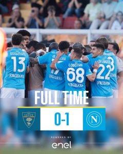 Napoli-menang-lecce.jpg