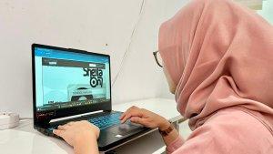 Novie-Herdyanti-Putri-satu-diantara-anak-generasi-milenial-yang.jpg