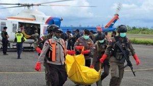 Operasi-gabungan-Satgas-Damai-Cartenz-dan-Satgas-TNI-men.jpg