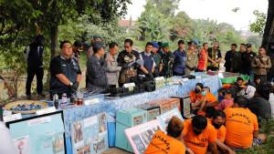Operasi-gabungan-lima-hari-tim-menyita-35-kilogram-sabu-dan-menangkap-59-tersangka.jpg