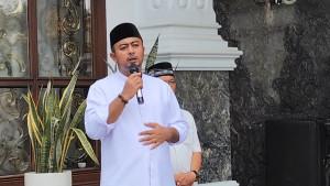 PEMAKAMAN-Rizky-Yunanda-Sitepu-memberikan-kata.jpg