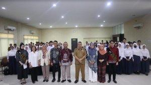Para-pelajar-tengah-mengikuti-sejumlah-bimbingan-materi.jpg