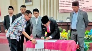 Paripurna-Rancangan-P-APBD-Kabupaten-Simalungun-TA-2025.jpg