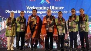 Pembukaan-perhelatan-akbar-Undian-Nasional-Tabungan-Simpeda-Bank-Pembangunan-Daerah-1.jpg