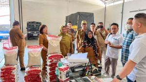 Pemko-dan-Polres-Siantar-melakukan-sidak-harga-eceran-beras.jpg