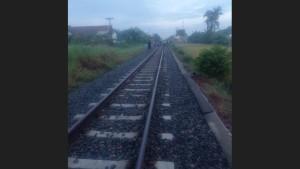 Penampakan-sebuah-jalur-perlintasan-Kereta-Api-Medan-Binjai-Desa-Mulio.jpg