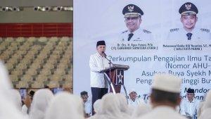 Penjabat-Pj-Gubernur-Sumatera-Utara-Sumut-Agus-Fatoni-menghadiri-Zikir.jpg