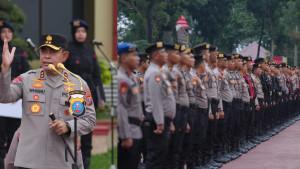Pentingnya-profesionalisme-tanggung-jawab-dan-menjaga-marwah-Polri-di-hadapan-seluruh-personel.jpg