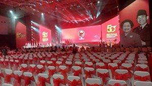 Persiapan-acara-HUT-ke-50-PDIP-di-JI-Expo-Kemayoran_.jpg