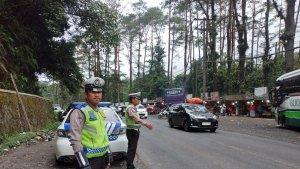 Personel-Satlantas-Polres-Tanah-Karo-melaksanakan.jpg