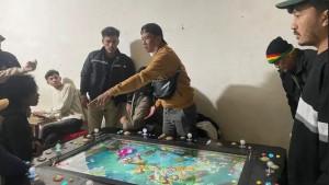 Personel-Satreskrim-Polres-Tanah-Karo-melakukan-penggerebekan-lokasi.jpg