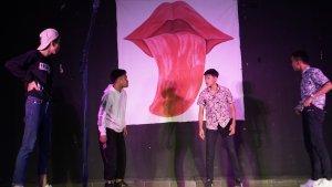 Pertunjukan-seni-teater-bertajuk-Bla-Bla-Bla-dari-Sasude.jpg