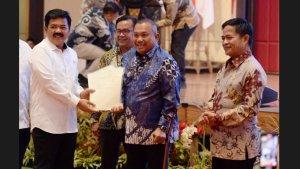 Pj-Gubernur-Sumatera-Utara_Hassanudin-Menteri-ATR-BPN_.jpg