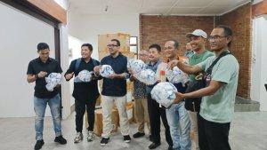 Plt-Ketua-Asprov-PSSI-Sumut-Arya-Mahendra-Sinulingga-Tengah.jpg